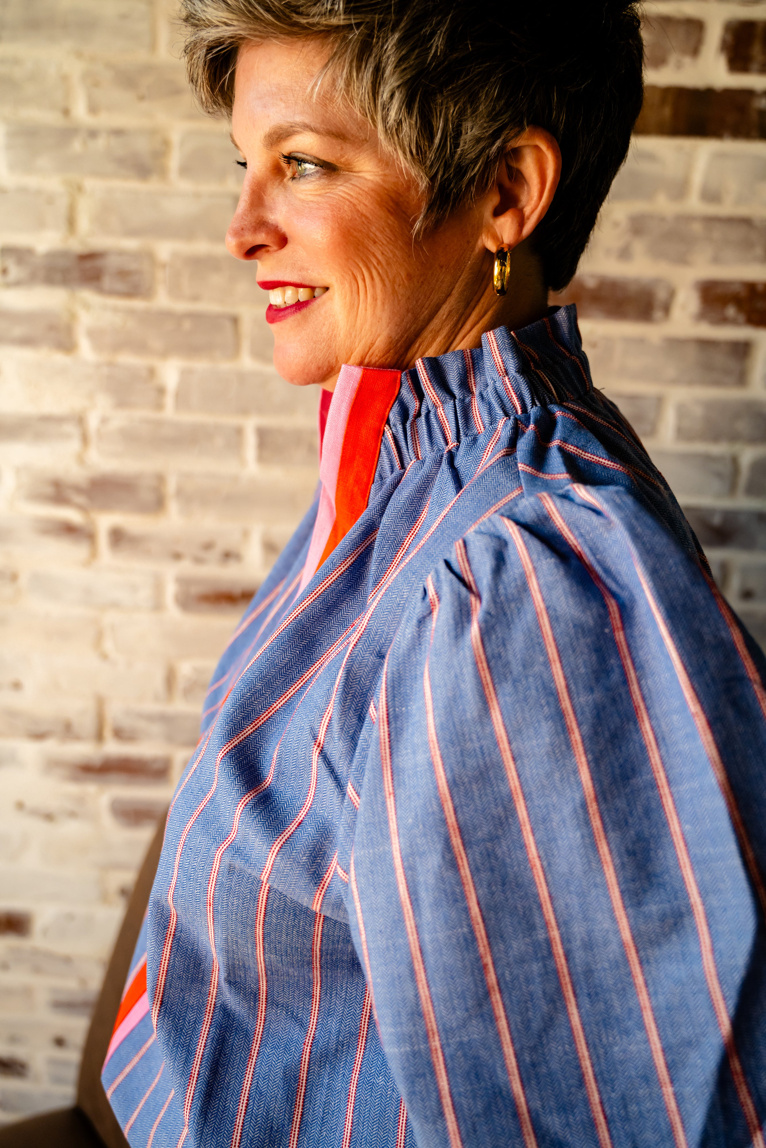 Bubble Sleeve Blue Red Stripe Top